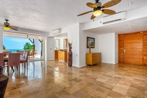 Interior - Spacious Apartment With Ocean Views, Pool & Balcony (Nuevo Nayarit)