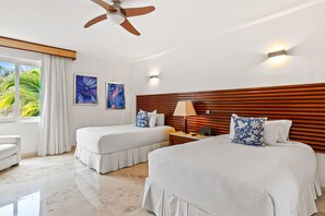 Ferienhaus, Mehrere Betten, Poolzugang, Meerblick (Grand Miramar APH1)