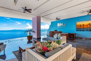 Interior - Stunning Oceanfront Apartment With Breathtaking Views and Luxurious Amenities (Puerto Vallarta)