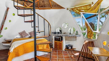 Villa, 2 Double Beds, Pool Access, Garden View (Villas Bambu) | 2 bedrooms, individually decorated, individually furnished, bed sheets