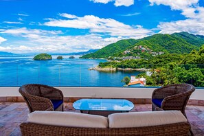 Appartamento, letti multipli, balcone, vista oceano (Blue Horizon 804 at Residences) | Terrazza/patio
