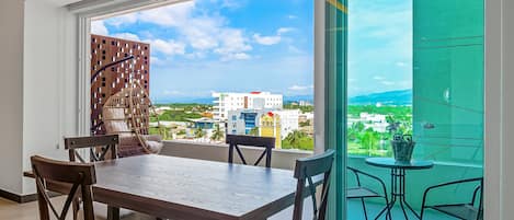 Condo, 1 King Bed with Sofa bed, Balcony, City View (V Golf 601)
