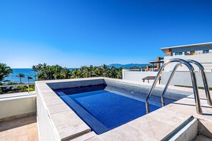 Outdoor pool - Ocean-view Penthouse With Private Plunge Pool & Terrace, Resort Pool (Nuevo Nayarit)