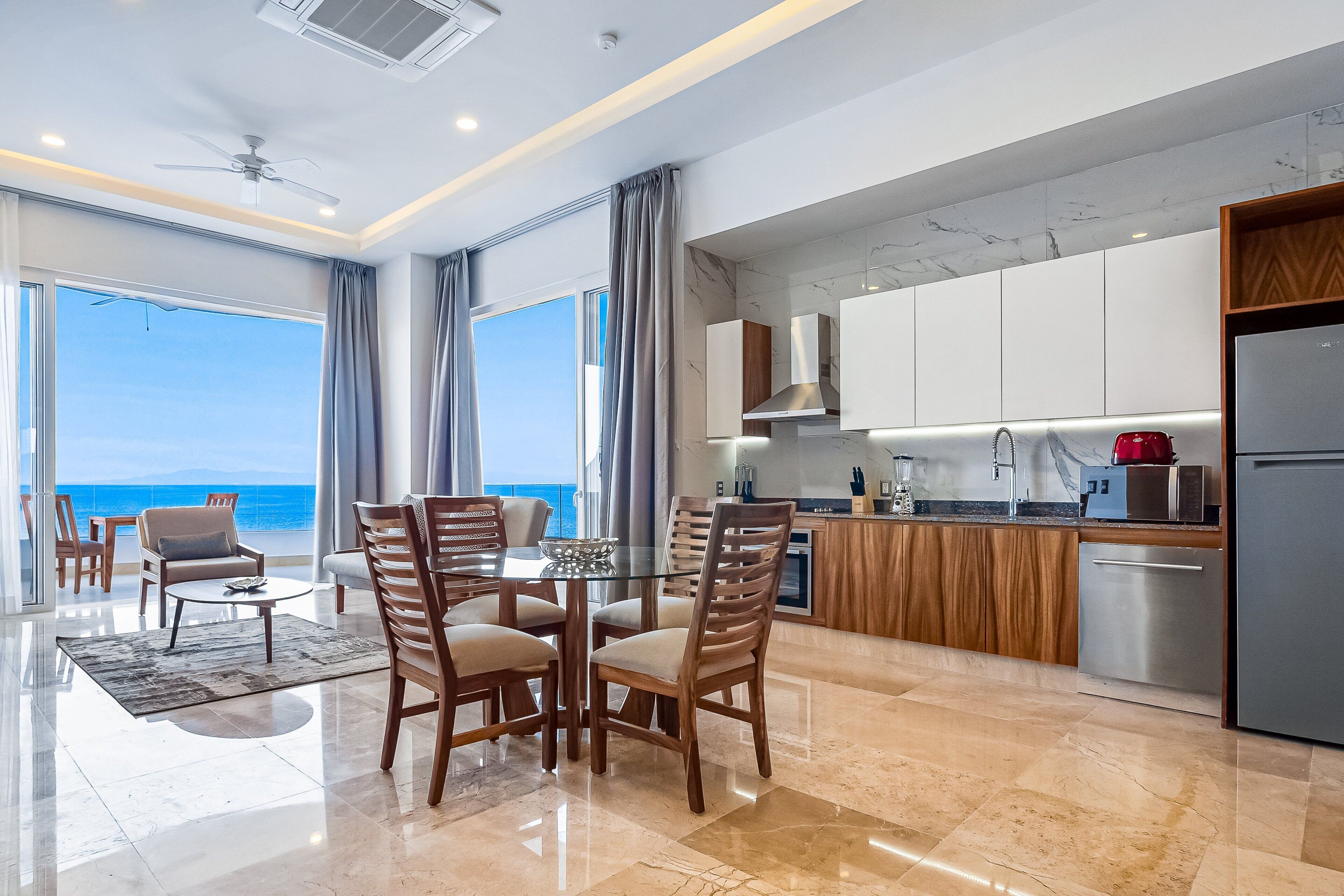 Condo, 2 camas Queen size, acceso a la alberca, vista al océano (Blue Horizon 401 at Residences) | Cocina privada