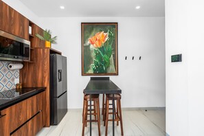 Studio, 1 King Bed, Balcony, Ocean View (Madero 320 - 310) | Private kitchen - Modern Condo With Rooftop Pool, Gym, & Private W/D (Puerto Vallarta)