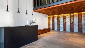 Estudio, 1 cama King size, balcón, vista al océano (Madero 320 - 310) | Lobby