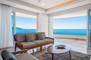 Appartement, Meerdere bedden, balkon, uitzicht op zee (Blue Horizon 604 at Residences) | Woonruimte