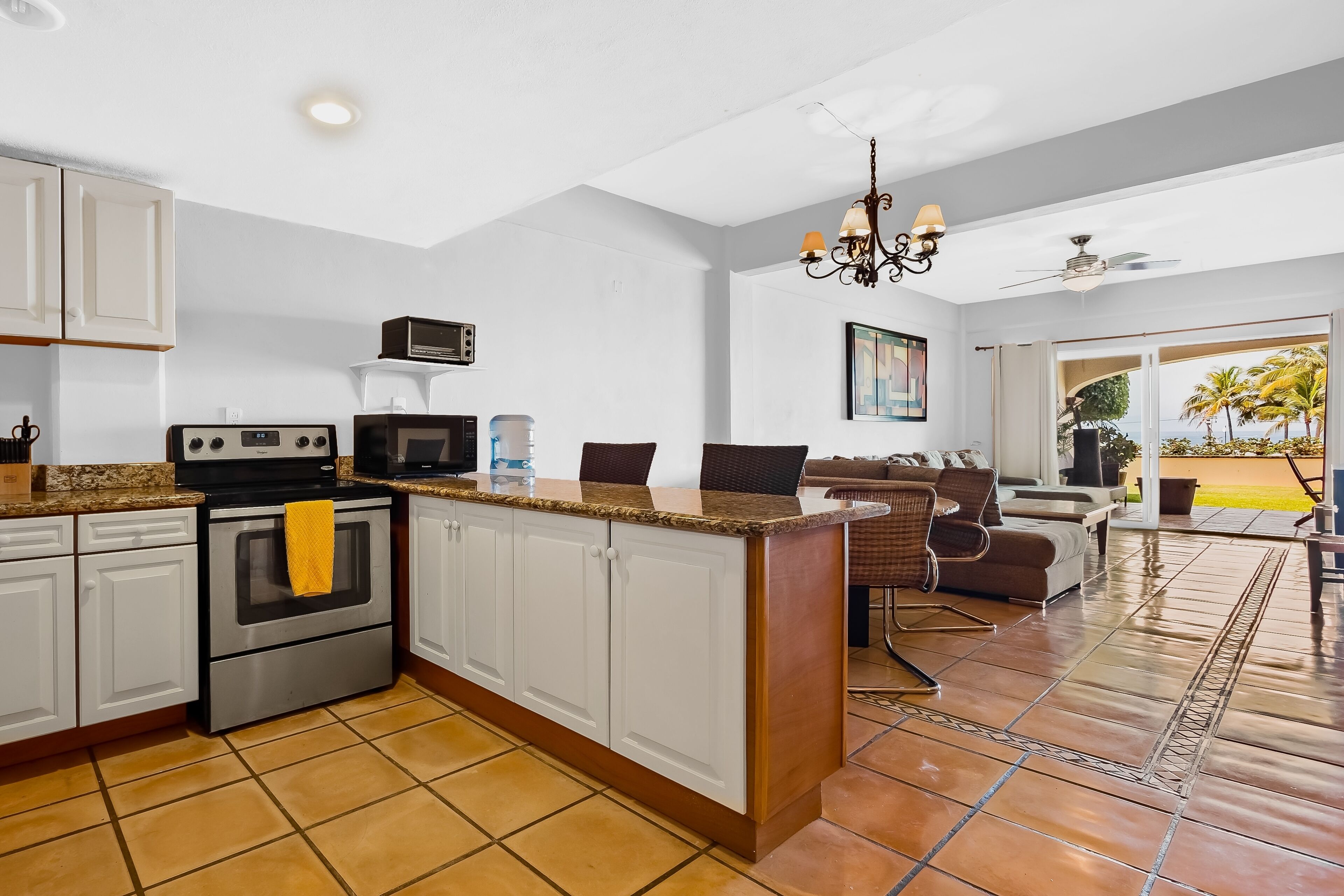 Appartement, Plusieurs lits, accès à la piscine, vue sur l’océan (El Anclote Beach Villa # 5103) | Intérieur