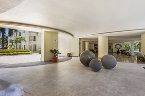 Interior detail - Chic Coastal Condo With Private Balcony, Pool Access & Steps to the Beach (Nuevo Nayarit)