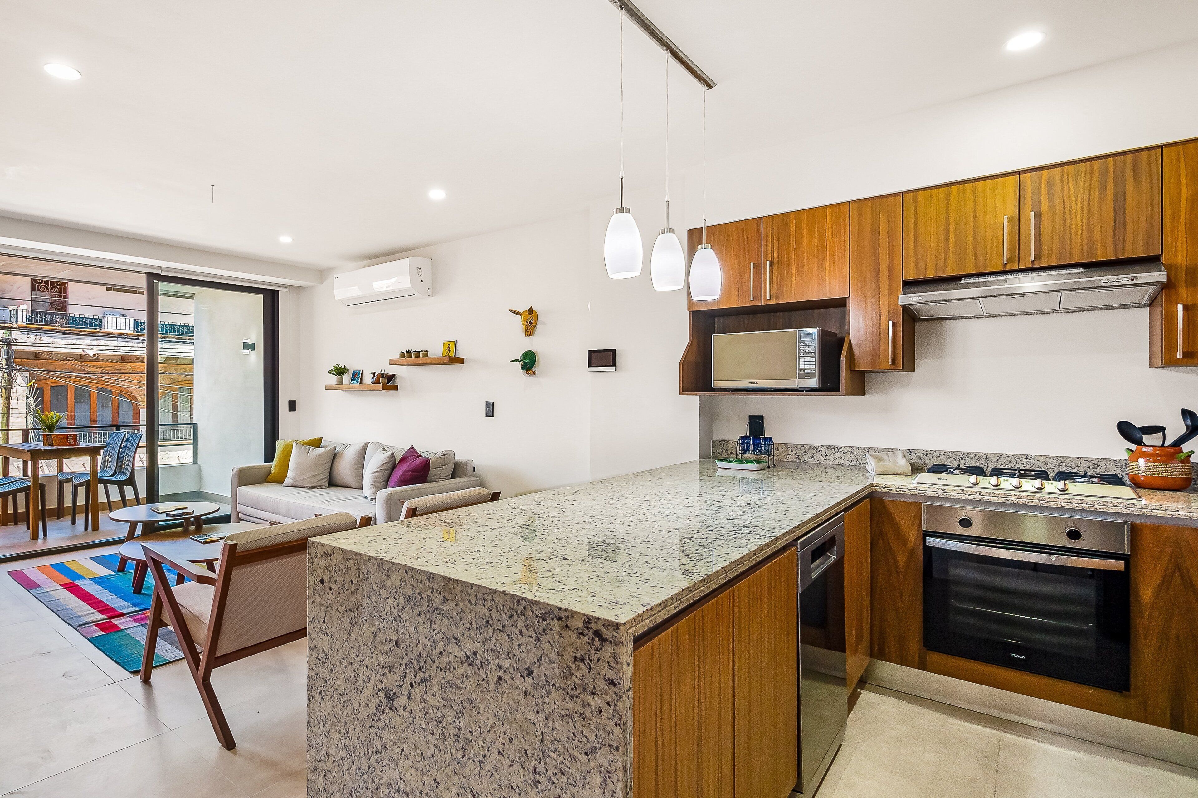 Condo, varias camas, acceso a la alberca (Serenity Condos # 201) | Interior