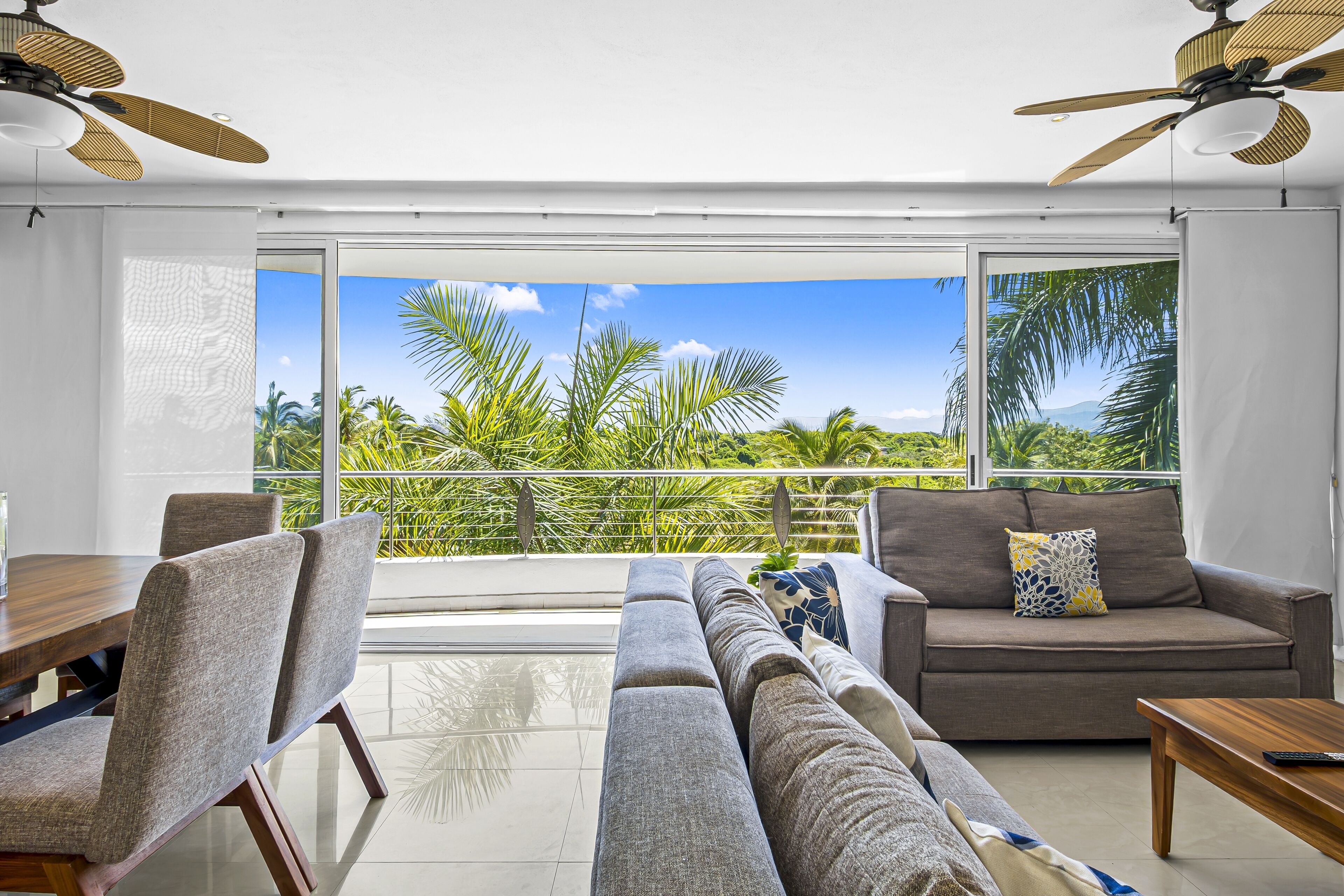 Condo, Multiple Beds, Balcony, Partial Ocean View (Nitta Condo 301) | Living area