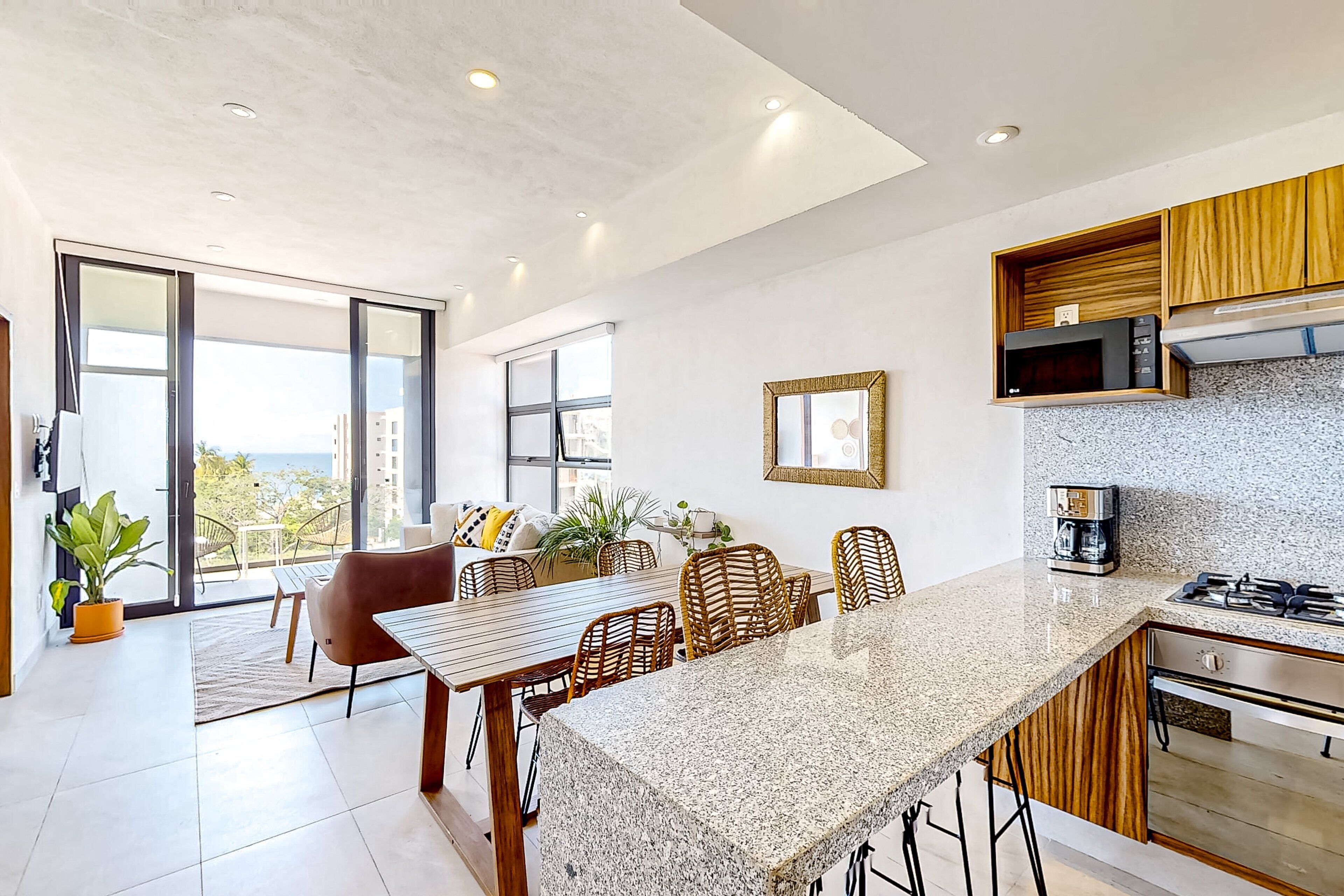 Apartment, 2 Queen Beds, Pool Access, Ocean View (Vista Bucerias 401) | Private kitchen
