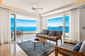 Departamento, 1 cama King size, acceso a la alberca (Blue Horizon 601 at Residences) | Área de sala de estar