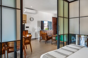 2 bedrooms, individually decorated, individually furnished, bed sheets - Luxury Condo With Shared Rooftop Pool and Lounge, Private Washer/dryer (Puerto Vallarta)