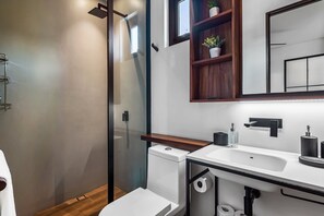 Bathroom - Luxury Condo With Shared Rooftop Pool and Lounge, Private Washer/dryer (Puerto Vallarta)
