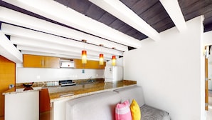 アパートメント ベッド (複数台) プールアクセス オーシャンビュー (Torre Malibu, PH # 901) | 内装