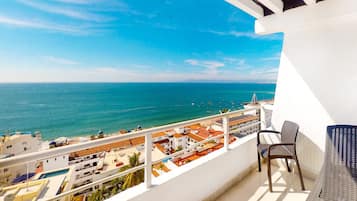 Appartement, plusieurs lits, accès piscine, vue océan (Torre Malibu, PH # 901) | Enceinte de l’hébergement