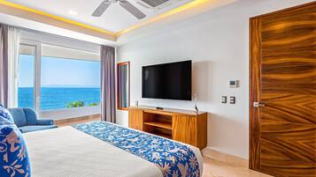 Condo, Multiple Beds, Pool Access, Ocean View (Blue Horizon 201 at Residences) | 2 bedrooms, individually decorated, individually furnished, bed sheets
