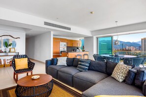 Interior - Tropical & Modern Condo With Scenic Balcony, hot Tub, Pool - Amazing Views (Puerto Vallarta)