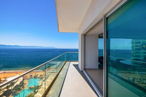 View from room - Tropical & Modern Condo With Scenic Balcony, hot Tub, Pool - Amazing Views (Puerto Vallarta)