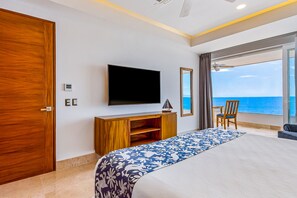 Condo, 1 King Bed, Pool Access, Ocean View (Blue Horizon 304 at Residences) | 1 bedroom, individually decorated, individually furnished, bed sheets - Inviting Waterfront Condo With Amazing Pool, Balcony & W/D (Puerto Vallarta)