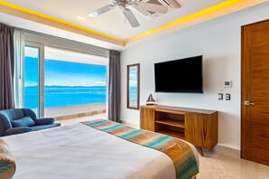 Apartment, 1 King Bed, Pool Access, Ocean View (Blue Horizon 302 at Residences) - Stylish Waterfront Condo With Amazing Pool, hot tub & Balcony (Puerto Vallarta)