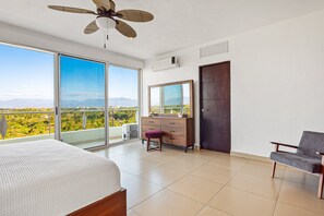 Appartement, Meerdere bedden, toegang tot zwembad (Nitta Condo # 503 Penthouse) | Uitzicht vanuit de kamer