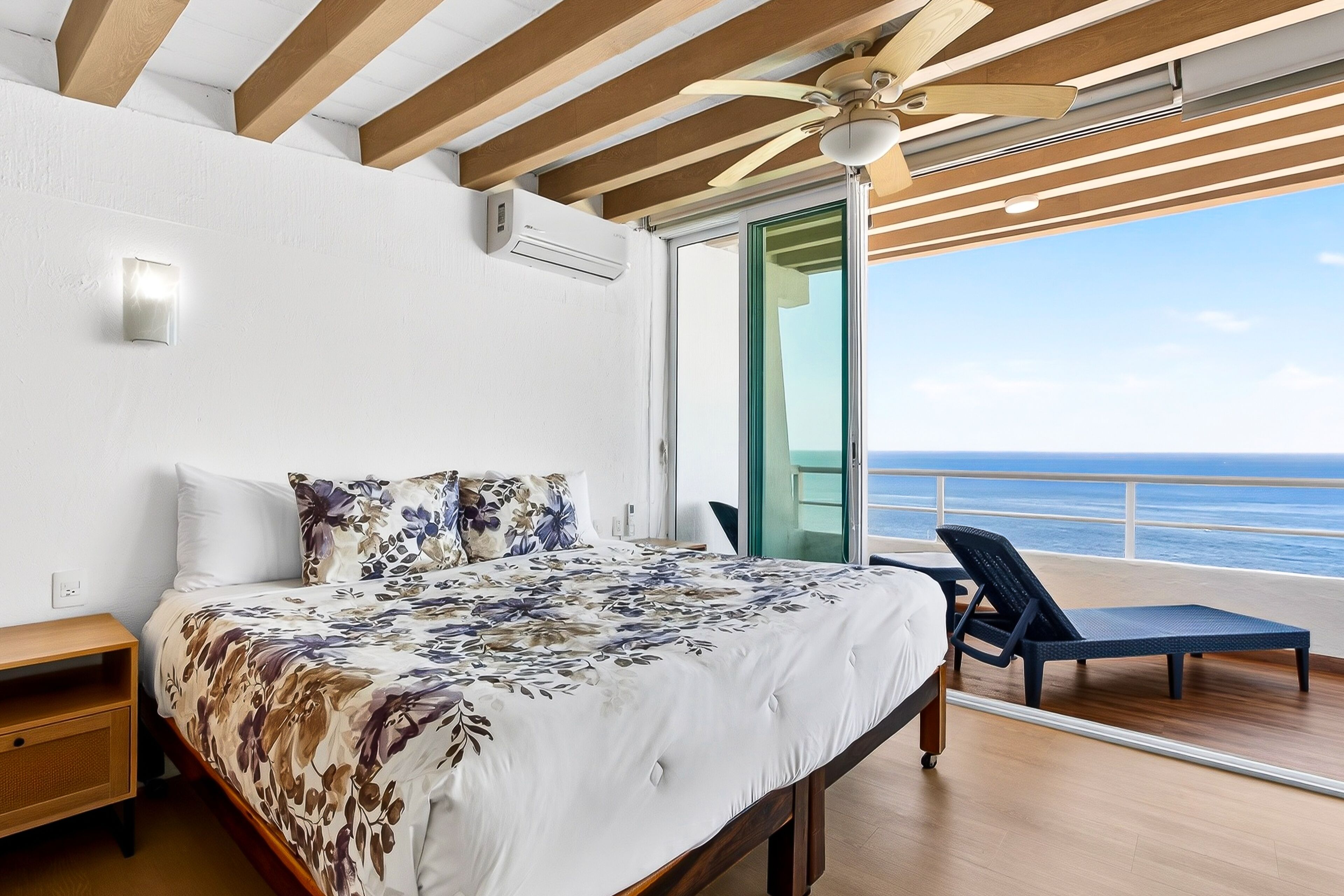 Appartement, 1 très grand lit et 1 canapé-lit, accès piscine, vue océan (Torre Malibu, PH #902) | 1 chambre, décoration personnalisée, ameublement personnalisé