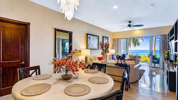 Appartamento, letti multipli, accesso alla piscina (Garza Blanca Preserve Resort 2101 A/B) | Interni