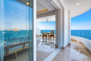 Condo, 1 King Bed, Hot Tub, Ocean View (Blue Horizon 801 at Residences) | Outdoor dining - Impressive 8th-floor Oceanfront Condo With Water Views, hot tub & Pool (Puerto Vallarta)