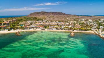 Playa en los alrededores