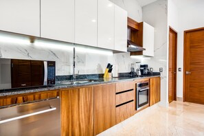 Lägenhet - 1 kingsize-säng - tillgång till pool - havsutsikt (Blue Horizon 401bis at Residences) | Eget kök