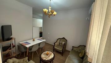 Familienapartment, Balkon, Strandblick | Wohnbereich