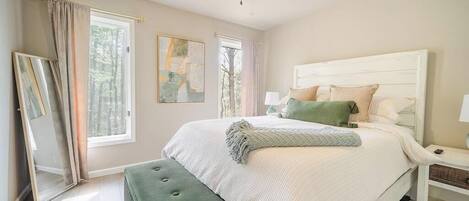 3 bedrooms, WiFi, bed sheets