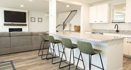 Luxury Beach-block Townhouse
