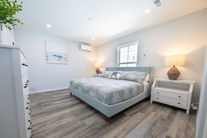 7 bedrooms, WiFi