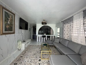 Living area - Paradise breezes (Arecibo pr00612)