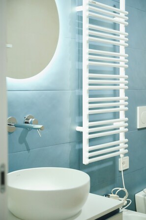 Comfort Double Room | Bathroom - Casa Lomè - Dimora Vacanze (Conversano)