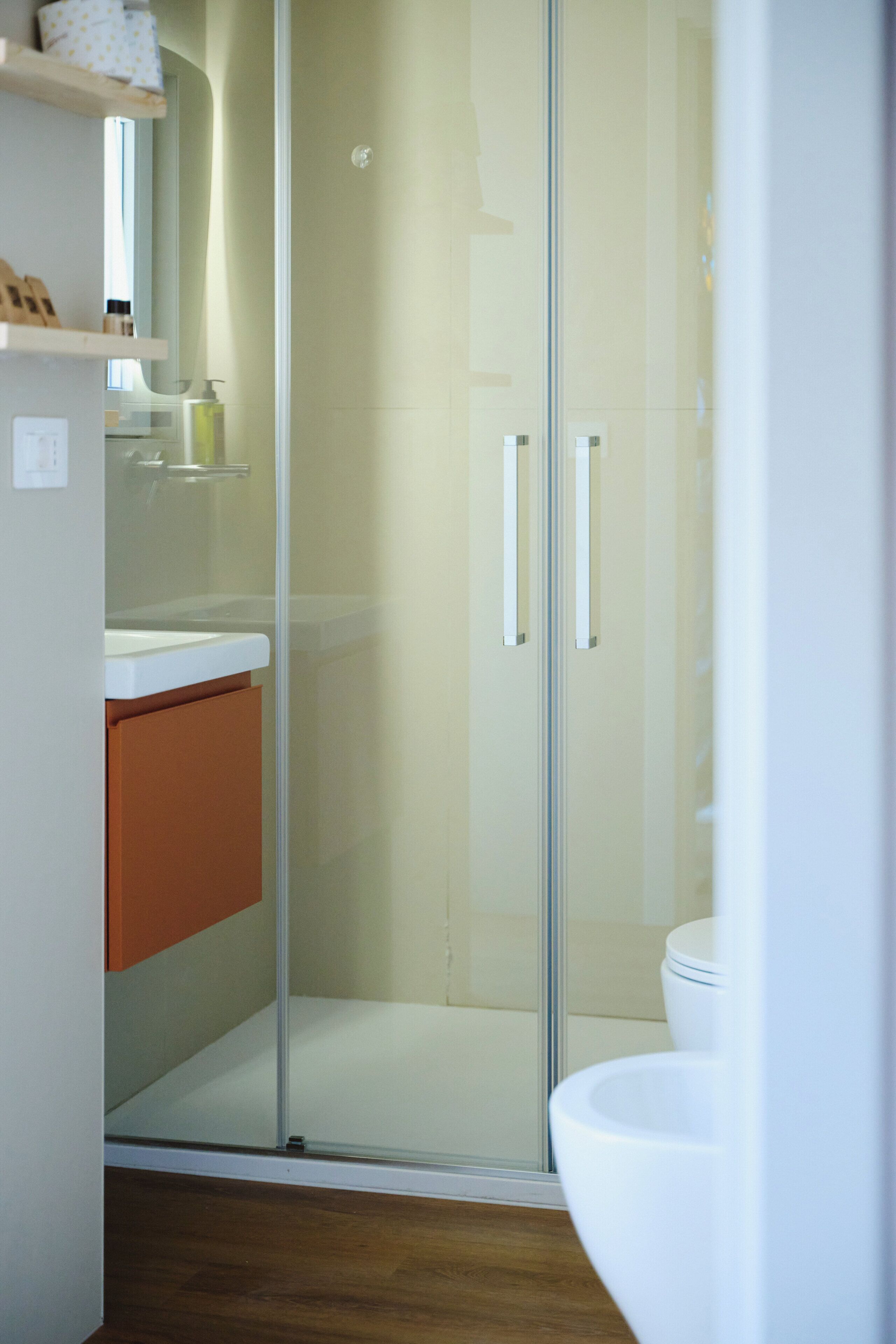 Comfort-Doppelzimmer | Badezimmer