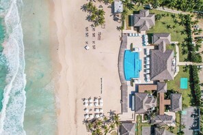 Beach nearby - Penthouse Duplex w/ Large Terrace, Pool, Golf and Ocean Views (Punta Cana)