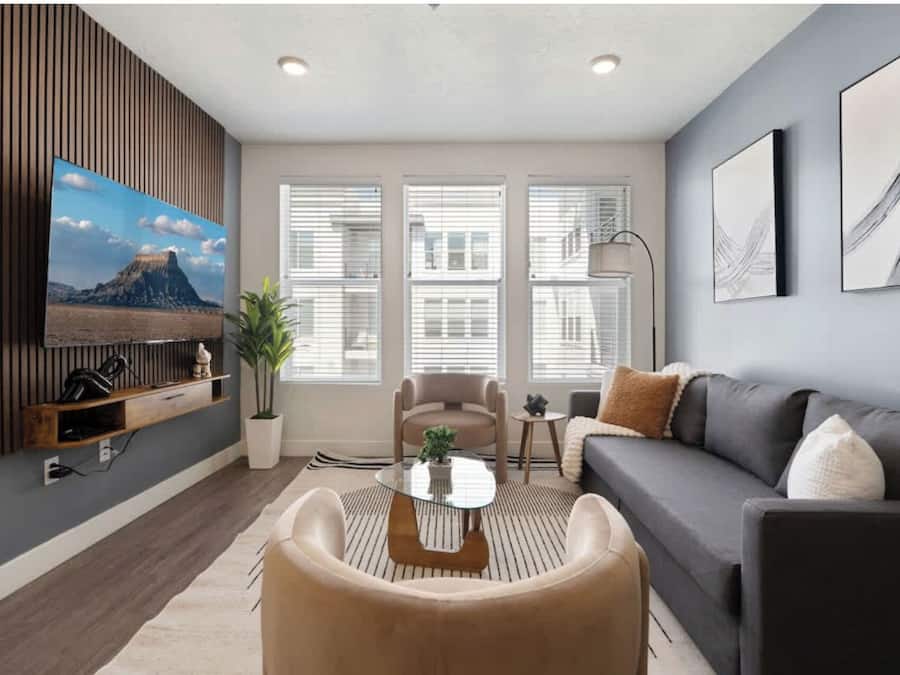 Apartamento | Área de estar | Smart TV 65 polegadas com canais digitais, Netflix, Hulu