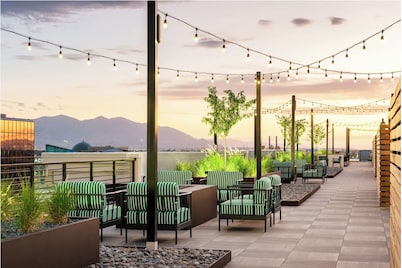 Skyhouse by Stylish Stays