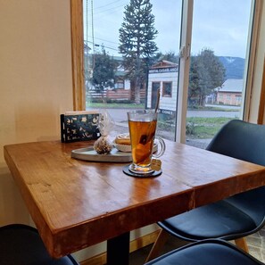 Basic Double Room | Dining