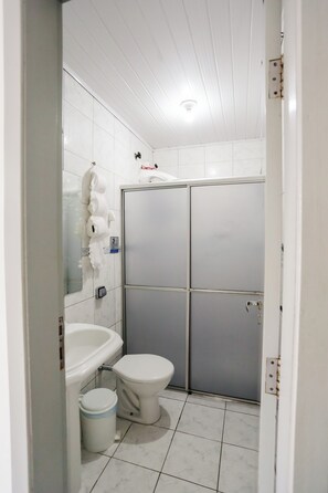 Bathroom - Hospedaria Brasiliana (Curitiba)