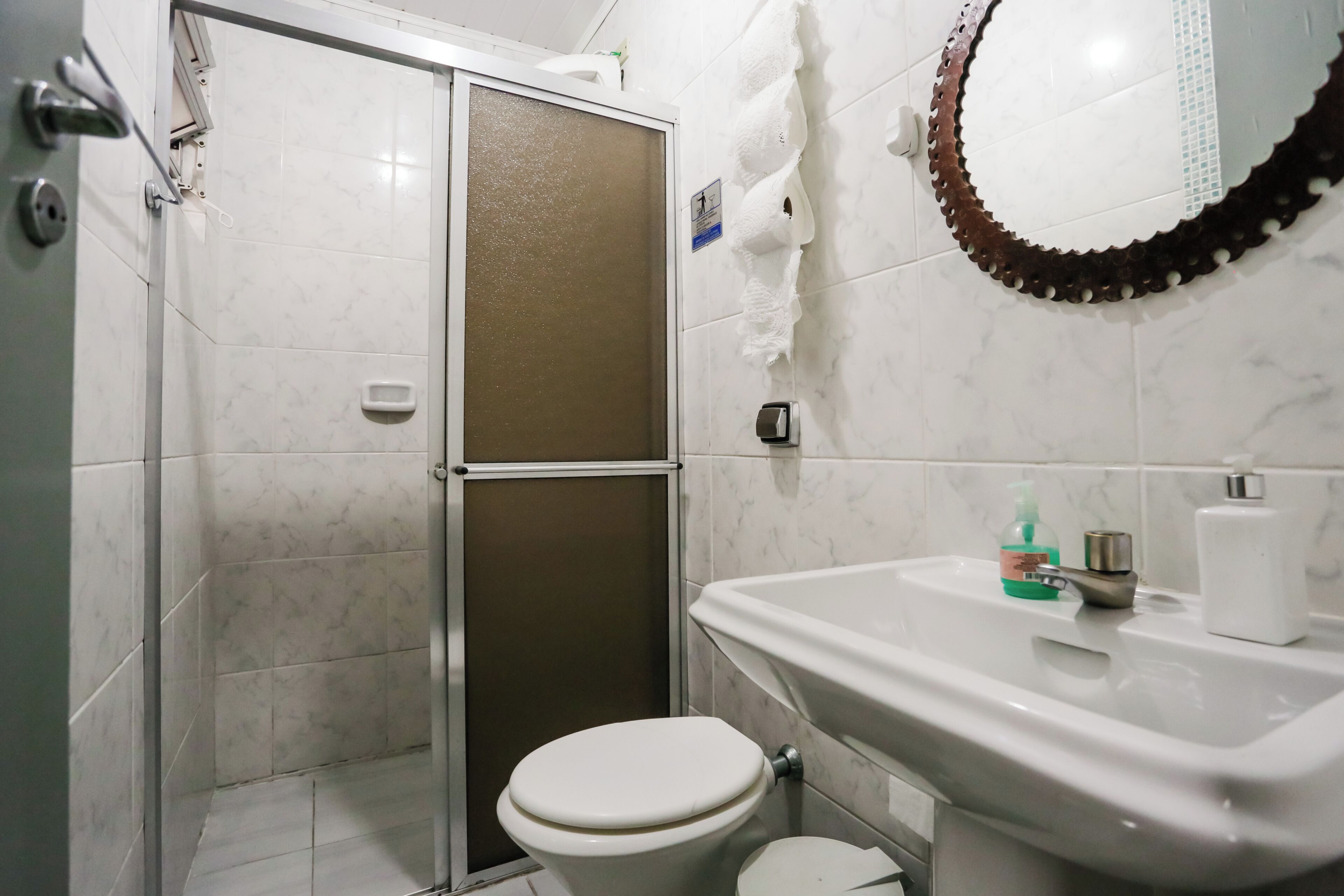 Basic Double Room, Non Smoking | Bathroom | Shower, towels, toilet paper