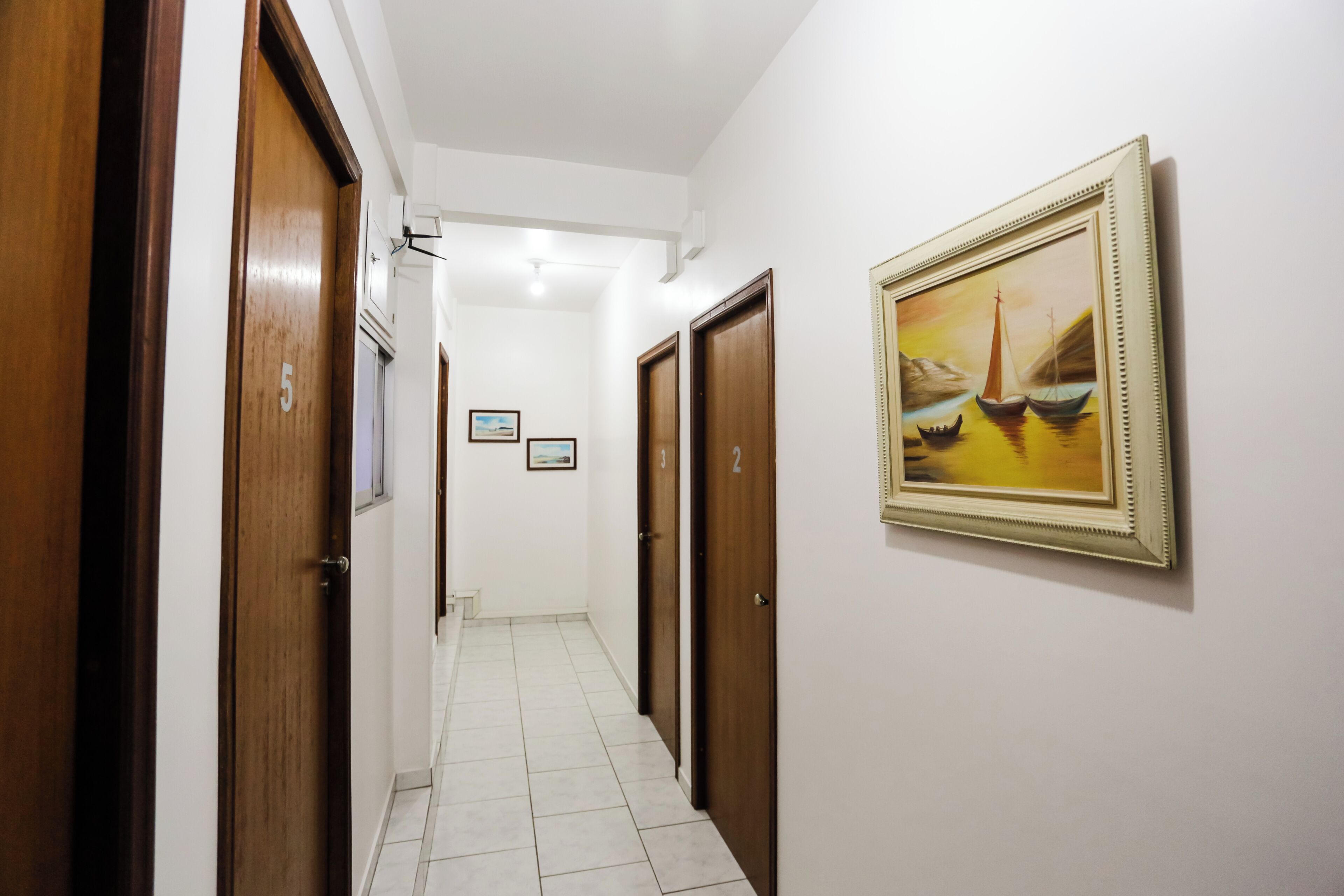 المنشأة من الداخل