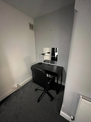 Interior - Cosy Stay | Great Location | Pet Friendly (Coventry)