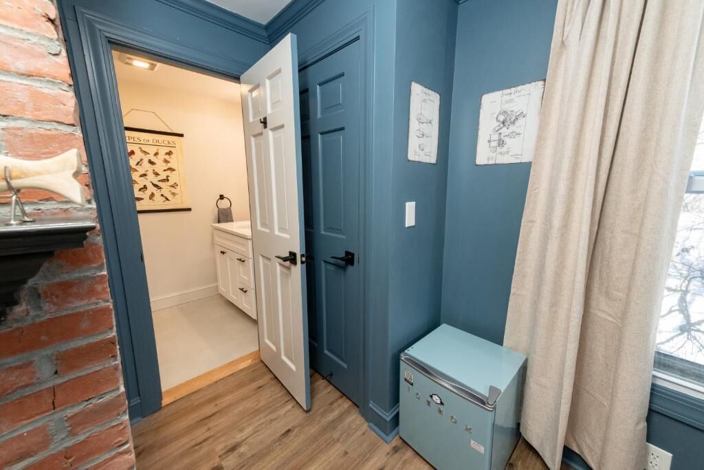 Deluxe Single Room, 1 King Bed | Bathroom