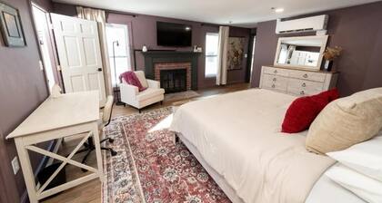 The Inn at Fireside Tavern Sherborn