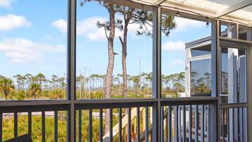 House, Multiple Beds (Barrier Dunes 130 - 152 Millie's Drea) | Interior